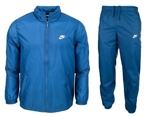 nike trainingsanzug herren komplett|nike herren trainingsanzug.